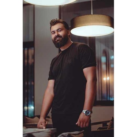 دانلود آهنگ وحید حسینی به نام ته تغاری